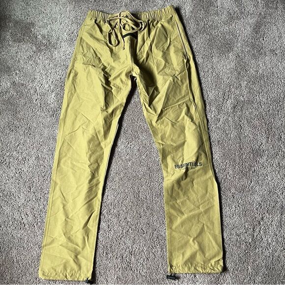 Essentials Men’s Small Windbreaker Pants. - Picture 1 of 11